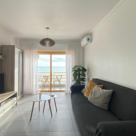 Quarteira Frente Praia II By Homeslow Rentals Екстериор снимка
