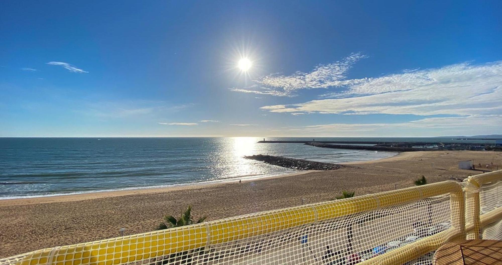 Quarteira Frente Praia II By Homeslow Rentals Екстериор снимка